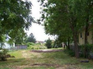 3702 S Bombay Ave, St Francis, WI 53235