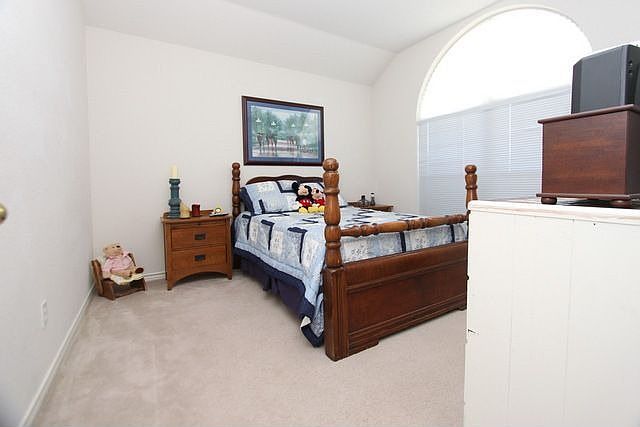 2nd image of 4841 Spanishmoss Dr