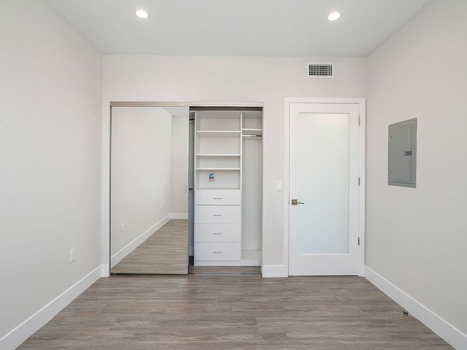 1st image of 5550 Bonner Ave #11201