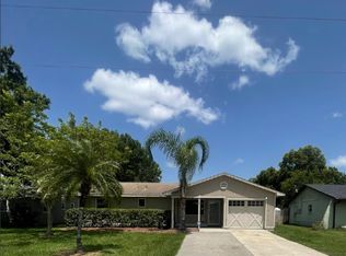 107 Montana Ave, Saint Cloud, FL 34769