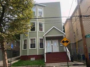 245 Ferry St, New Haven, CT 06513