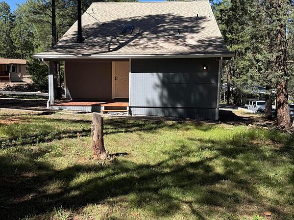 4th image of 4061 Antler Ln
