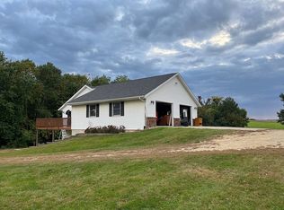 12613 W Cross Rd, Galena, IL 61036