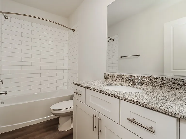 11882 Mountain Retreat Ln — Photo 12
