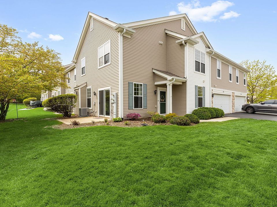 1st image of 77 Johnson Ct