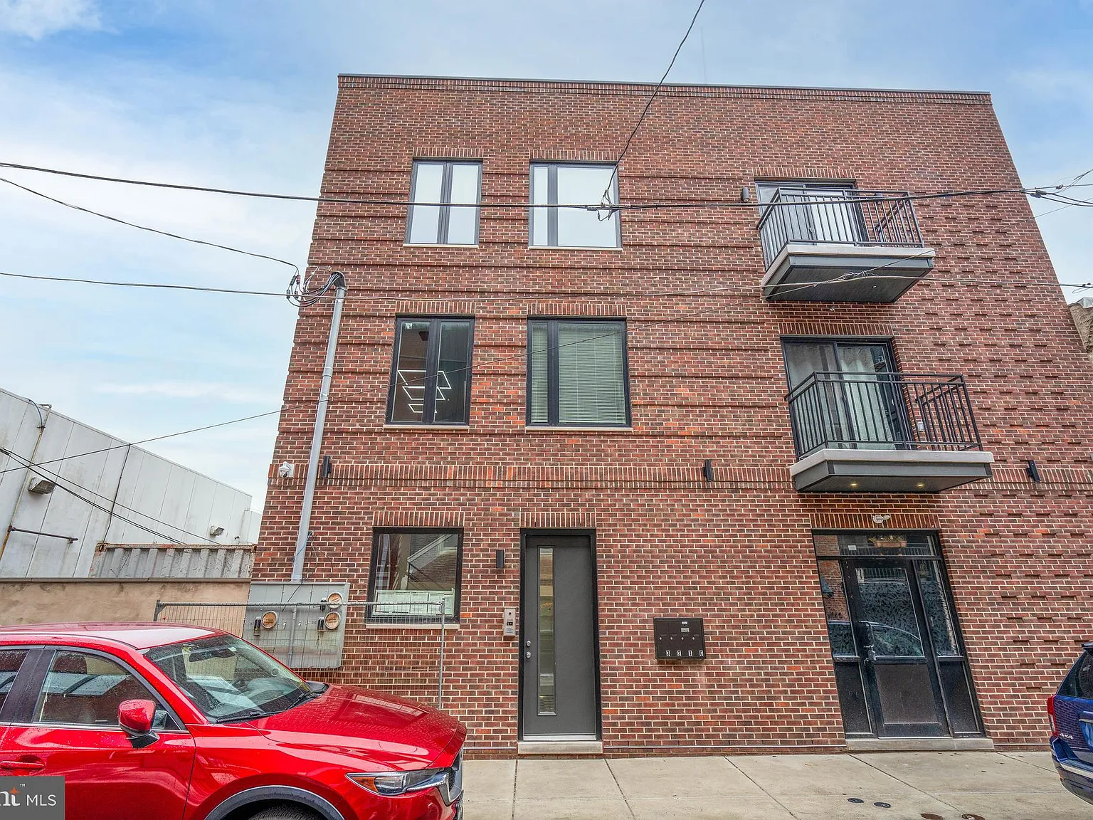 3 bed, $2,700 — Photo 4
