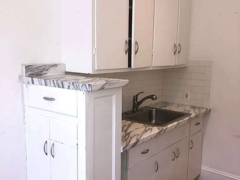 1623 Spruce Street — Photo 10
