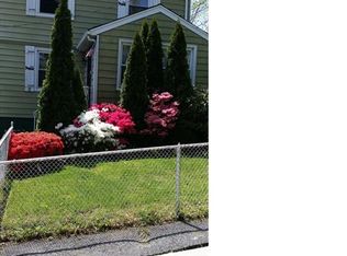 6 W 7th St, Mount Vernon, NY 10550