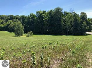 4140 N Putnam Rd, Suttons Bay, MI 49682