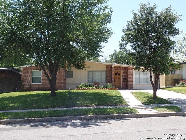 1st image of 182 Fennel Dr