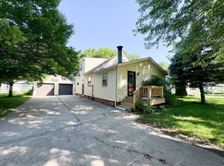 813 Betty Ave, Worthington, MN 56187