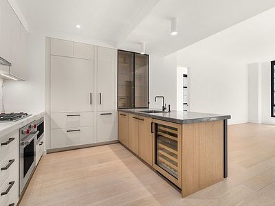 438 E 12th St #3C, New York, NY, 10009