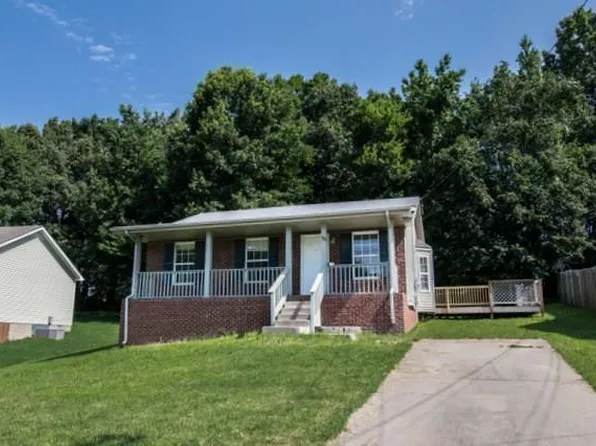 333 Donna Dr, Clarksville, TN 37042
