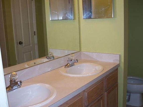 5th image of 4833 Cypress Woods Dr APT 4210