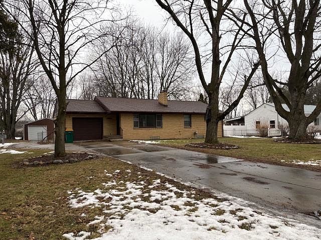 1st image of 4630 Moeller Dr