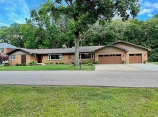 220 Forest Park Pl, Ottawa, IL 61350