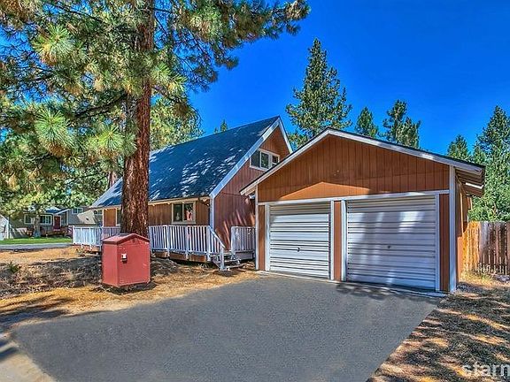 2nd image of 2925 Pinewood Dr