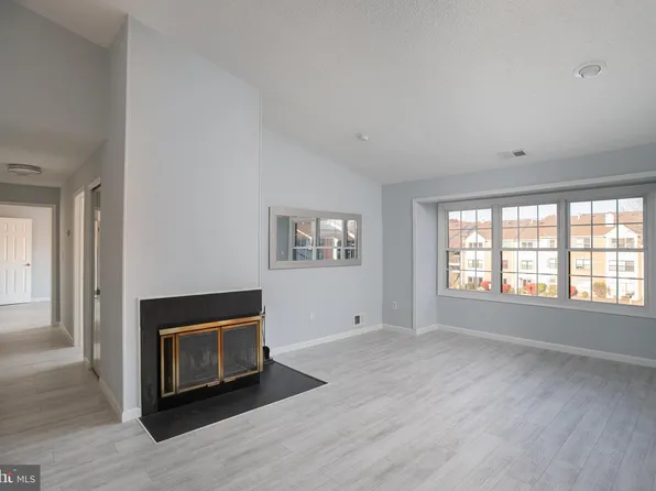 43 Joyner Ct, Lawrence Township, NJ 08648