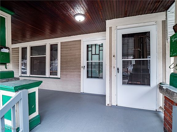 4th image of 10224 Loretta Ave