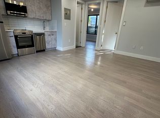 200 28th St #RR2, Brooklyn, NY 11232