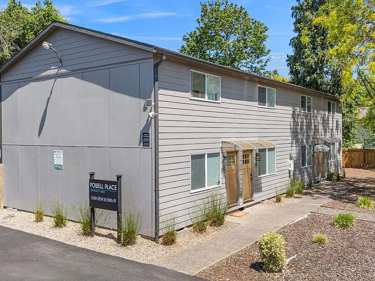 Powell Place — Photo 15