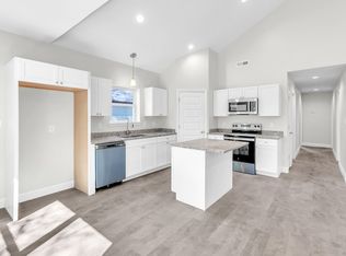 129 Lindon St, Benton, TN 37307