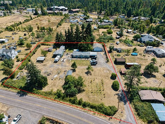 4th image of 36900 Hills Creek Rd