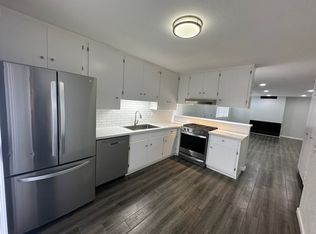 13260 Kiowa Rd, Apple Valley, CA 92308