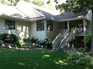 592 Knollwood Rd, Davis, IL 61019