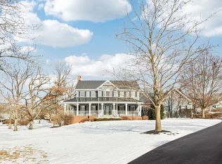 2904 Fox Knoll Ct, Johnsburg, IL 60051