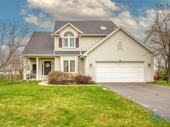 759 Streamview Dr, Perrysburg, OH 43551