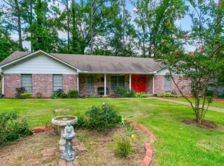 5304 Hialeah Dr, Jackson, MS 39211