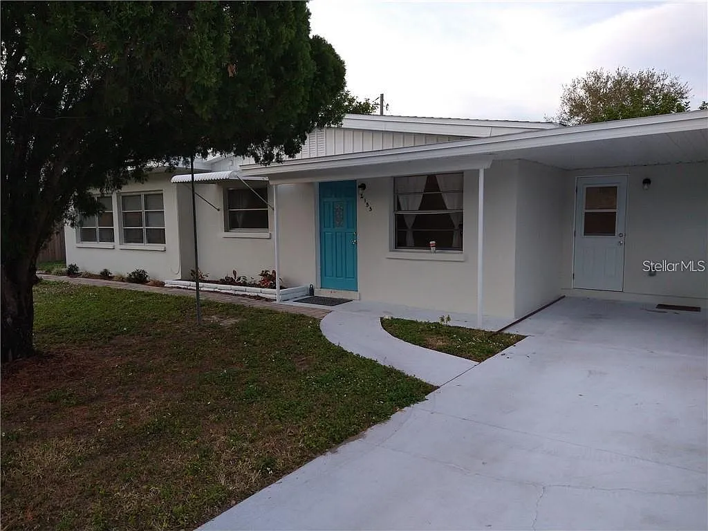 4 bed, 2.0 bath, 1478 sqft, $2,600 — Photo 1