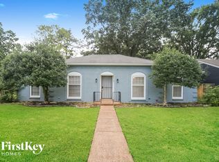 2401 Eastover Dr, Memphis, TN 38119