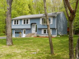 26 Whitehall Ter, Hooksett, NH 03106
