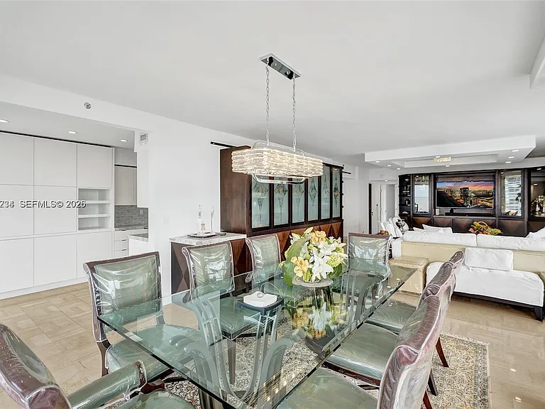 19355 Turnberry Way #26E — Photo 33