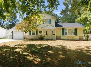 2020 Rose Arbor Dr, Toledo, OH 43614