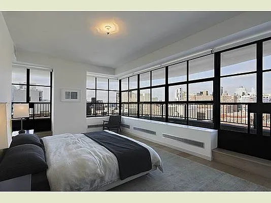 Sold by Stribling | media 1