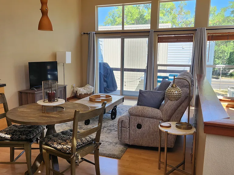 20 Grand Ave #20 — Photo 13