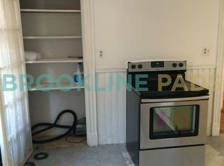 183 High St APT 2, Brookline, MA 02445