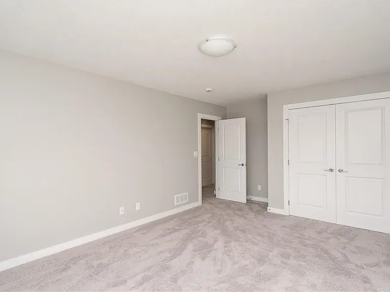 15316 Bellflower Ln — Photo 10