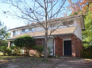 2427 Edgewater Dr, Niceville, FL 32578