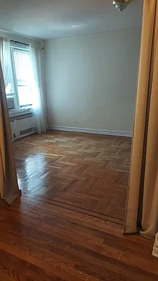 Bedroom, photo 1