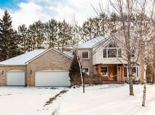 402 Marshall St, Duluth, MN 55803