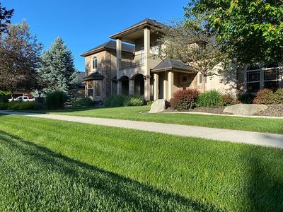 301 N Pinedale Way, Eagle, ID, 83616
