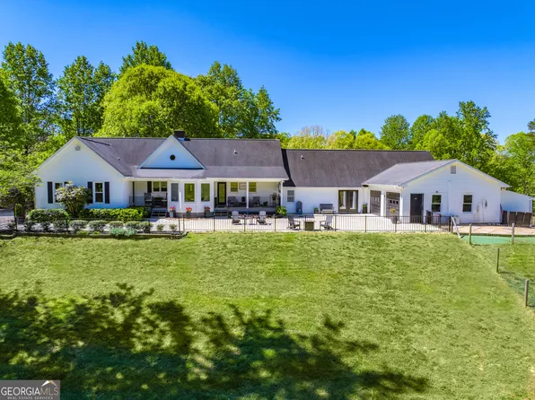 5855 Tony Peck Rd, Murrayville, GA 30564