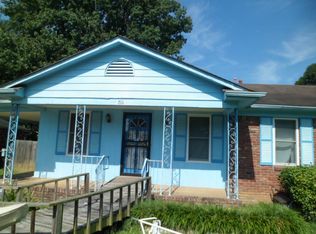 1551 Pinecrest Dr, Memphis, TN 38114