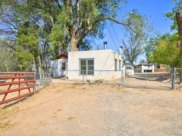 417 Mission Ave NE, Albuquerque, NM 87107