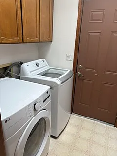 10600 Towne Park Dr NE — Photo 9