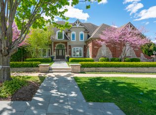 39W605 S Mathewson Ln, Geneva, IL 60134